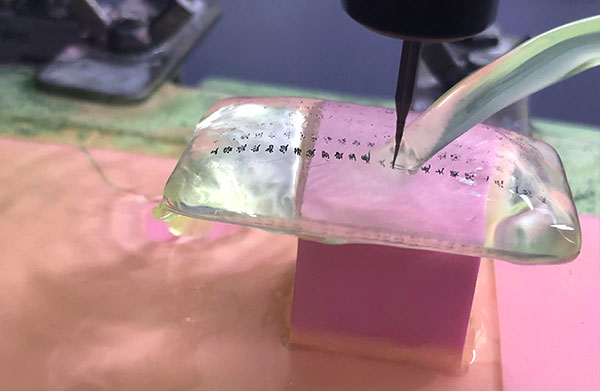 YD4040數(shù)控玉石雕刻機,水晶吊墜刻字案例視頻